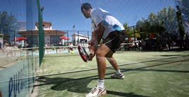 El clinic con Fernando Belasteguin, jugador nº1 del mundo de padel aplazado