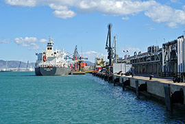 El puerto de Castellón consigue el mejor mes de agosto de su historia