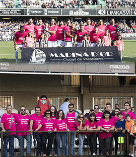 El CD Castellón se tiñe de rosa en la lucha contra el cáncer de mama junto a AECC