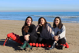 La revista internacional Wallpaper destaca el diseño de tres alumnas de la UJI