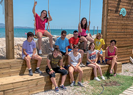 Grespania renueva su colaboración con la Escuela de Verano de Síndrome de Down de Castellón