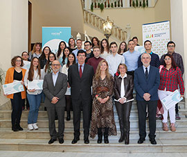 Entrega de Becas FACSA a 24 estudiantes de la Universitat Jaume I residentes en Castellón