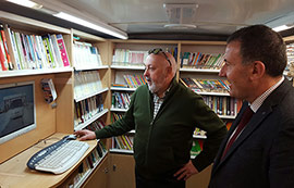 El Bibliobús, sistema bibliotecario para llevar la lectura al 100% de la población de la provincia de Castellón