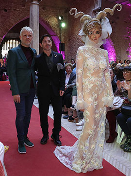 Los diseños de Higinio Mateu en el MAP, moda al Palau de Betxí