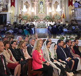 Solemne misa pontifical en las Fiestas en Honor de la Mare de Déu del Lledó