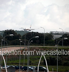 El aeropuerto de Castellón activa las nuevas rutas a Londres-Luton y Viena