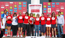 El equipo femenino del Club de pádel subcampeón de España