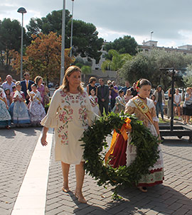 Benicàssim celebra el 9 de octubre con pasacalle y cine en valenciano