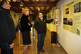 Vestuario, instrumentos musicales y armamento en la exposición ´20 anys de Xaloc. Fent colla´