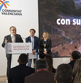 La Diputación de Castellón refuerza en Fitur los contactos con países emisores de turismo interesados en los destinos de Castellón