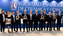 Entrega de los premios Alfa de Oro en CEVISAMA