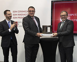 Small Size se impone en los premios ´Som Ceràmica´