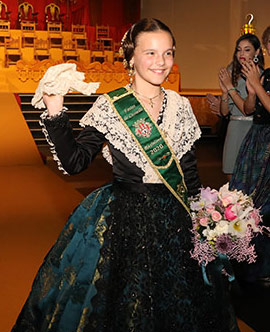 Galania a la reina infantil Gal.la Calvo Santolaria