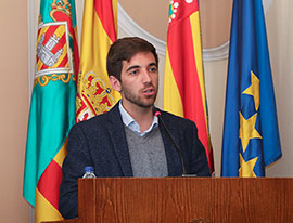 Reunión con el sector del azulejo de Castelló para abordar políticas de rehabilitación sostenible
