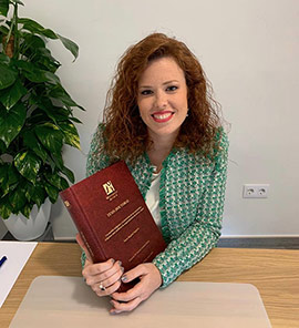 La doctoranda de Derecho Núria Reguart Segarra defiende la primera tesis doctoral totalmente en línea en la UJI durante el estado de alarma