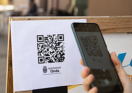 El Ayuntamiento de Onda implanta un servicio gratuito para digitalizar las cartas de los establecimientos hosteleros