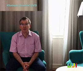 El escritor y profesor de la UJI Santiago Posteguillo se suma a la campaña #SomUJIcontraCOVID