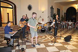 Villa Elisa de Benicàssim suena a jazz