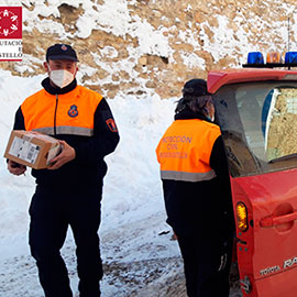 Protección Civil de la Diputación asume el transporte de las vacunas y pruebas PCR en Els Ports ante el mal estado de las carreteras