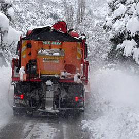 El Consorcio de Bomberos refuerza con más maquinaria las medidas contra el hielo en las carreteras