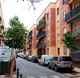 Desinfección en las zonas comunes de las viviendas municipales de Castelló