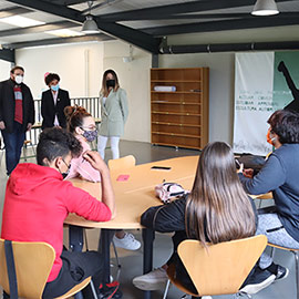 Onda incentiva el estudio y la formación profesional entre los jóvenes para conseguir oportunidades laborales