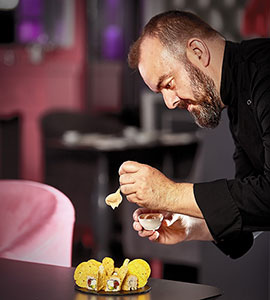 Pedro Salas: Gastronauta experiencia sensorial en torno al olfato en la Fundació Caixa Castelló