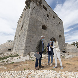 La Diputación de Castellón estudia el plan de obra para la remodelación de la Torre del Rey en colaboración con el Ayuntamiento de Oropesa