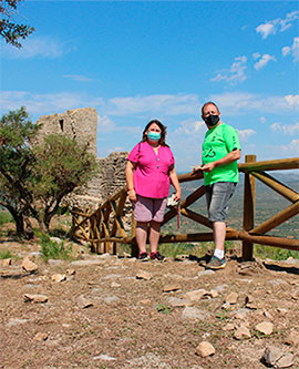 Ruth Sanz visita los trabajos de mejora de la seguridad e imagen del Castillo de Polpís