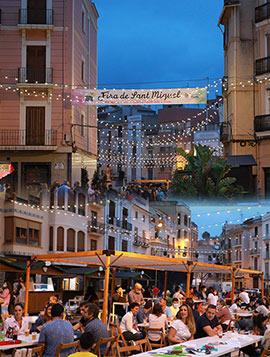 Onda inaugura la ´´Fira de Sant Miquel´´ con gran éxito de participación en su regreso a la calle