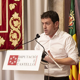 Convenio para fomentar la recogida de plásticos en el mar