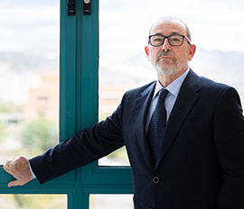 El catedrático de la UJI Vicente Esteve Cano ha sido elegido secretario del Grupo de Cristalografía en la Real Sociedad Española de Química