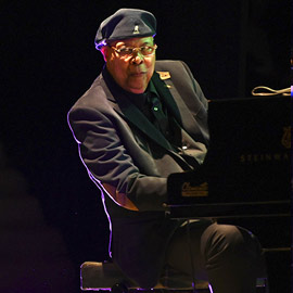 Jazz Batá, el nuevo proyecto del pianista, compositor y arreglista cubano Chucho Valdés