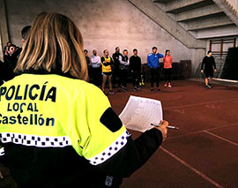 Castelló cubre 58 plazas de agente de Policía Local y aprueba la creación de otras 13 más