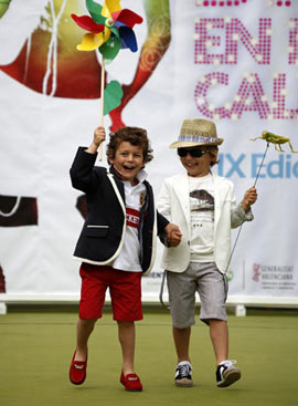 Desfile niños Moda en la Calle 2011