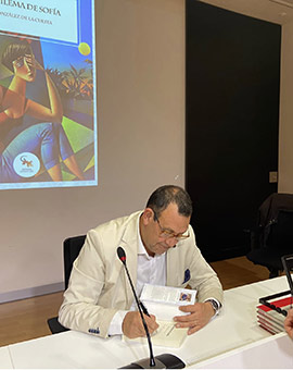 González de la Cuesta firmará ejemplares de su última novela ´El dilema de Sofía´ en dos librerías de Castellón