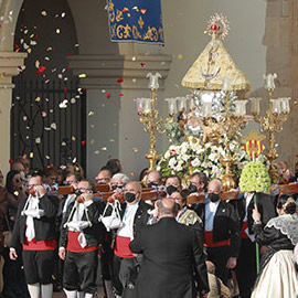 Procesión general con la imagen de la Patrona de Castelló, la Virgen del Lledó