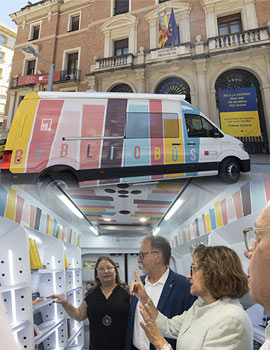 La Diputación de Castellón pone en marcha el nuevo Bibliobús que permitirá duplicar las rutas y acercar la lectura a más municipios