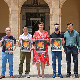 Castelló acerca las tradiciones chinas con la celebración del Festival del Bote del Dragón