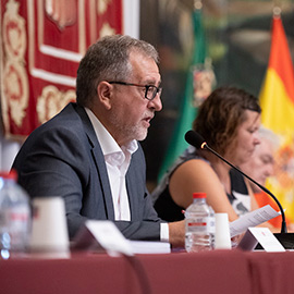 La Diputación da luz verde a dos inversiones históricas de 8,6 millones de euros para la digitalización del ciclo urbano del agua y de 8 millones de euros para carreteras