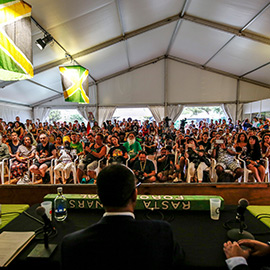 La influencia rastafari en la música y los retos de las artistas del reggae saltan al templo de aprendizaje sobre la cultura jamaicana del Rototom Sunsplash