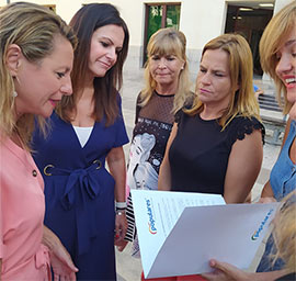 El PPCV entrega a la ministra de Educación, Pilar Alegría un documento para que conozca los principales problemas del sistema educativo valenciano