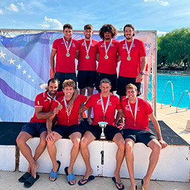 El equipo absoluto de Kayak-Polo del RCN Castellón, campeón de España