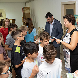 Más de 200 alumnos y personal docente de Penyeta Roja participan en las jornadas de sensibilización sobre los ODS