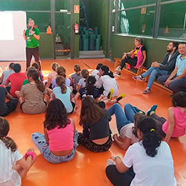 Castelló inicia en cinco centros educativos el proyecto de ahorro energético 50 50