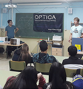 Más de 700 estudiantes de cuarto de la ESO han participado en las actividades de Conecta con la Ciencia de la Universitat Jaume I