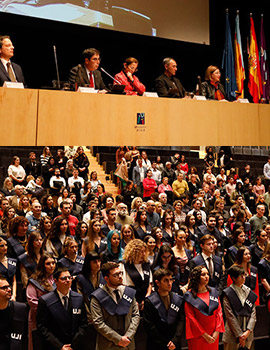 La UJI celebra los actos de graduación de 170 alumnos de los ámbitos de Humanidades y Comunicación