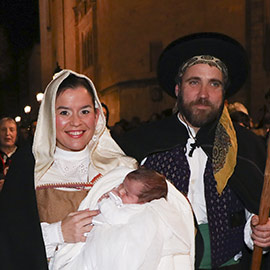 Pasacalles hacia la celebración del Betlem de la Pigà