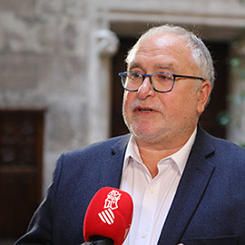 La Generalitat concede ayudas a 345 municipios para prestar servicios de transporte que benefician a 400.000 personas