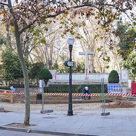 Castelló inicia los trabajos para la retirada del monumento a los Caídos del parque Ribalta
